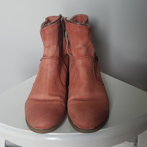 Mjus Ankle Booties - Picture 3 of 5